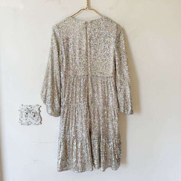Eliza J Silver Sequin Tiered Fit and Flare Mini Dress Pockets Balloon Sleeves 4 - Picture 10 of 12